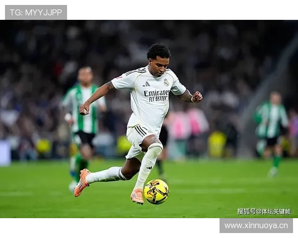 皇马中锋短缺问题在赛季后半段显现，对球队进攻体系稳定性带来考验。