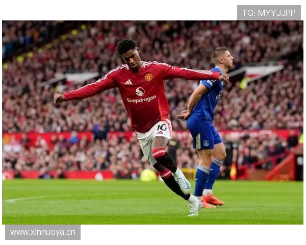 从曼联青训到一线队奇迹首秀：拉什福德的横空出世
