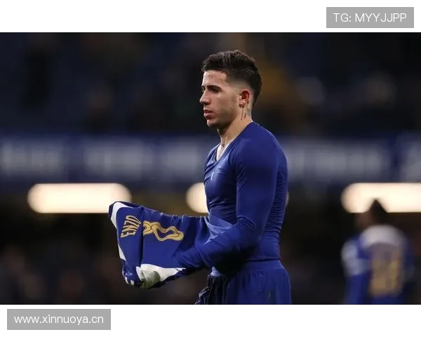 恩佐·费尔南德斯训练完顺手买了块表，价格够我交十年房租