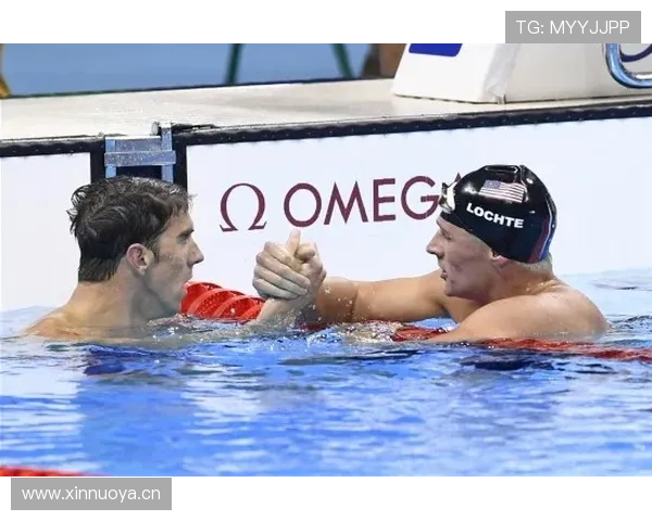 菲尔普斯家里游泳池还真是私人水世界，普通人连泡池子都得排队！