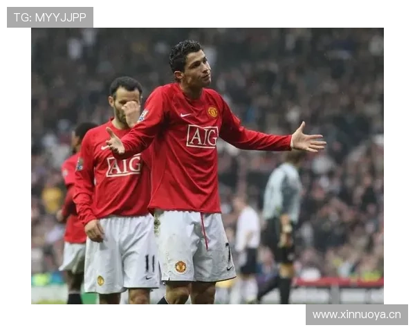 看C罗逛超市，推车里的东西能养我一年